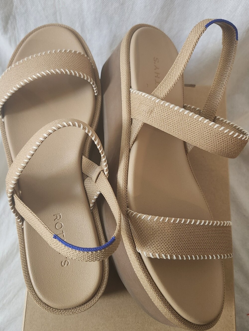 Rothy's The Lightweight Wedge Sandal in The Wren Whipstitch Size 12